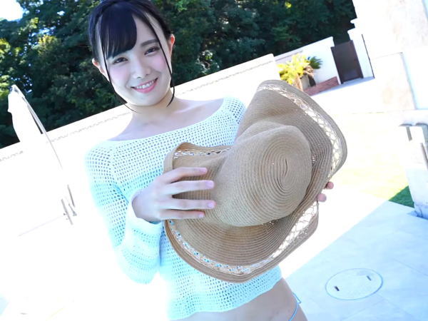 【アイドル】清純系巨尻美少女のデビュー作😍過激なポーズをさせられて衝撃のチラポロアナル