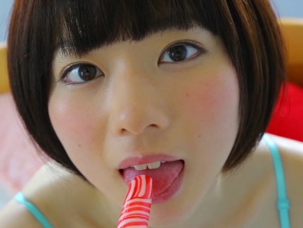 【アイドル】小柄なショートカット美少女がキワドすぎるぬるぬるマッサージ😍ほぼ全部見えてる媚肉【イメージビデオ】